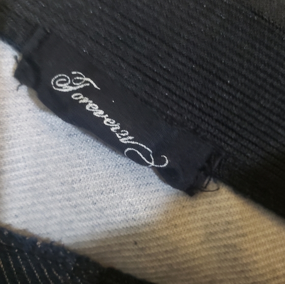 Forever 21 denim pencil skirt - Picture 7 of 8